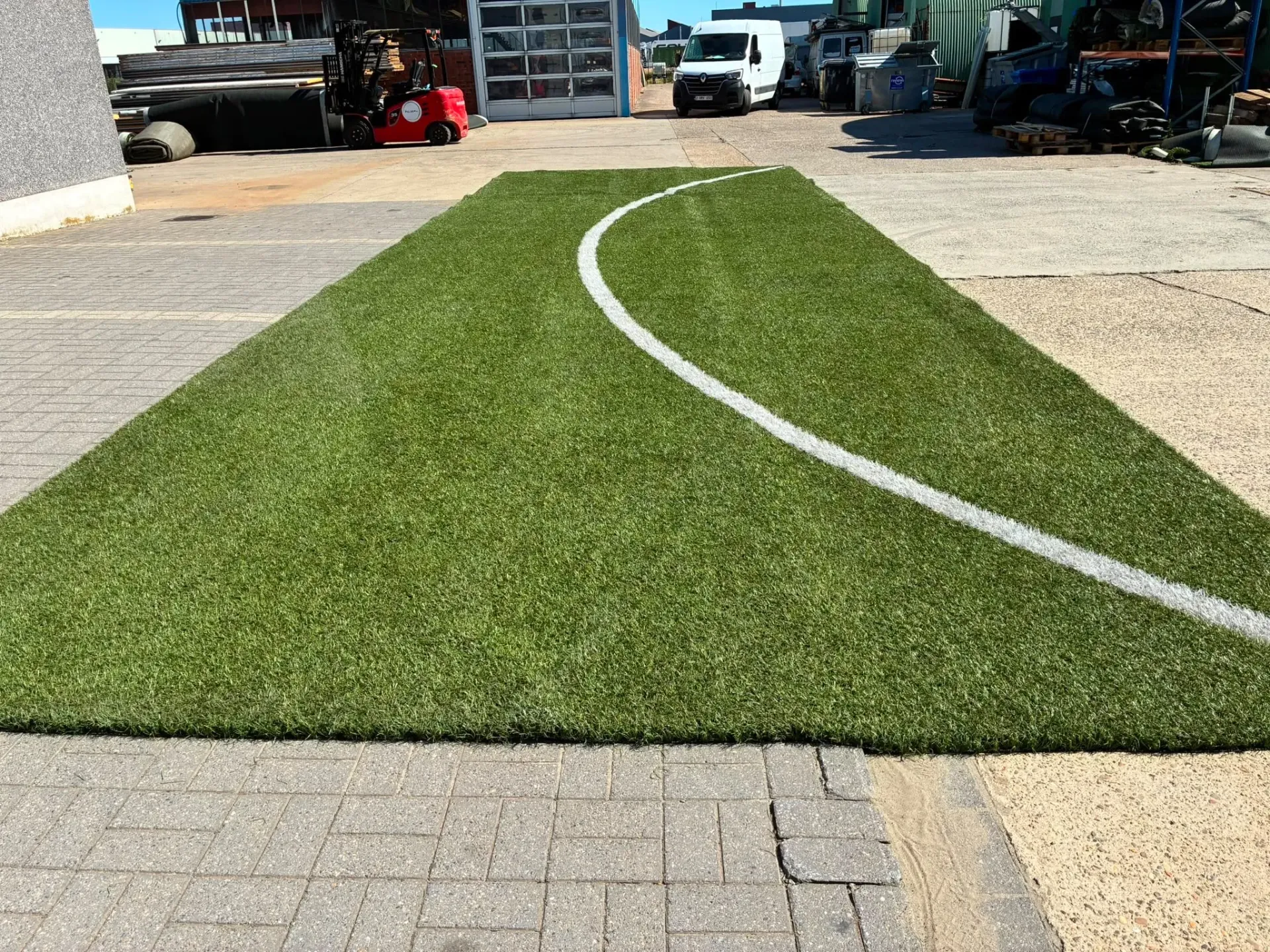 1064 Promo reststuk SL kunstgras Ronaldo 2026 (4m x 14,7m)